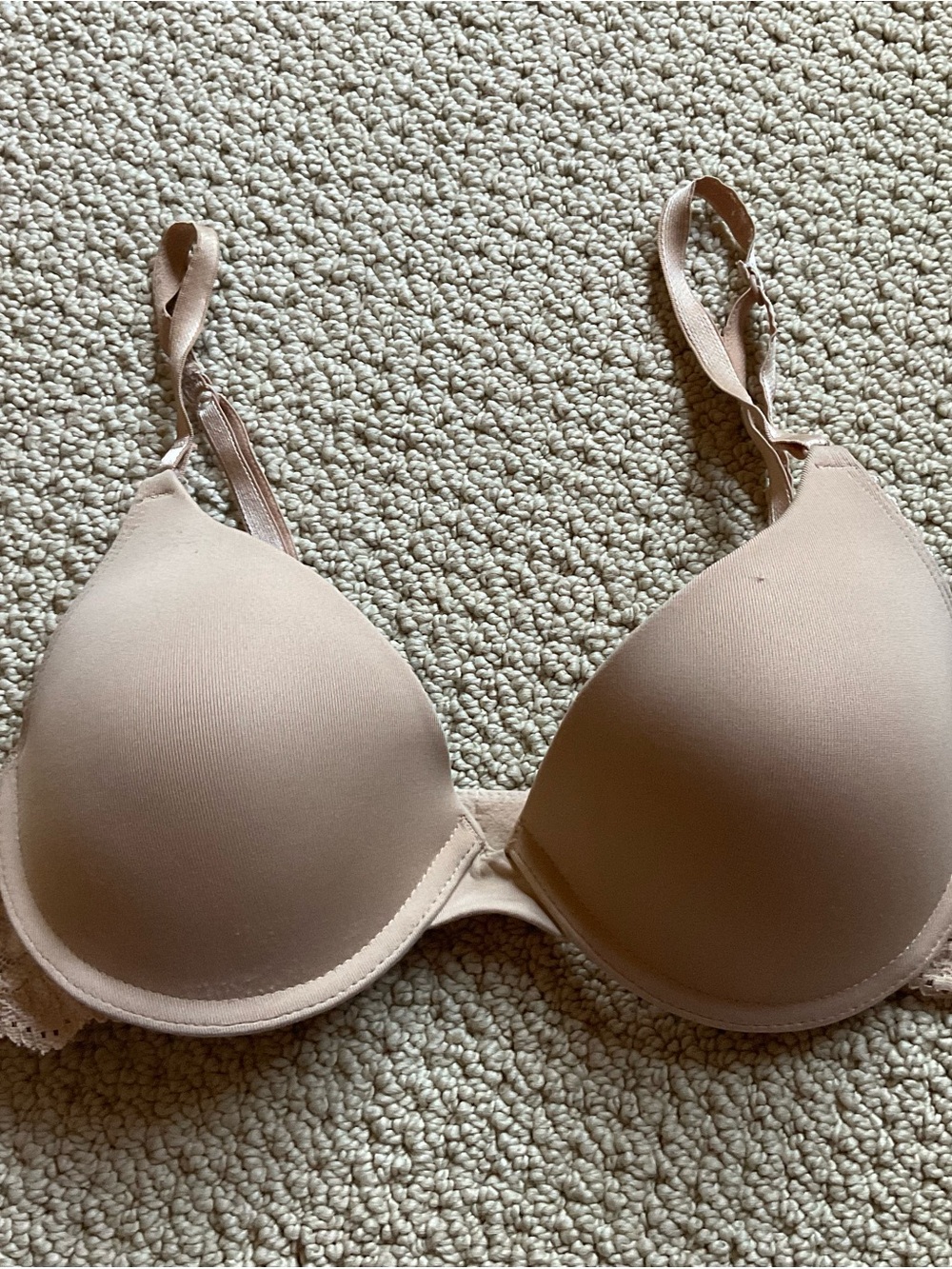 Candie's Nude Blush Seamless Molded Bra Size 34C